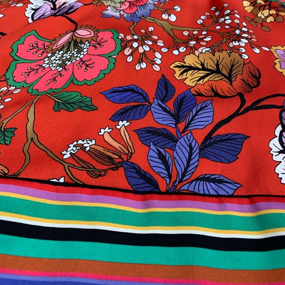 Express women’s halter top open back - Picture 5 of 7